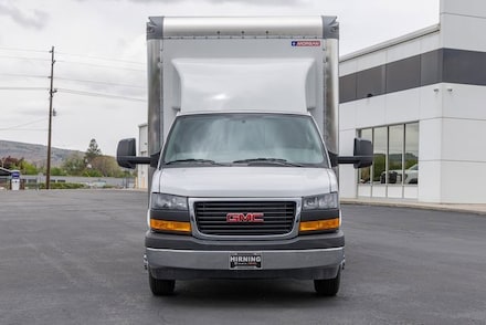 2025 GMC Savana Cutaway 4500 2WT Cutaway Van