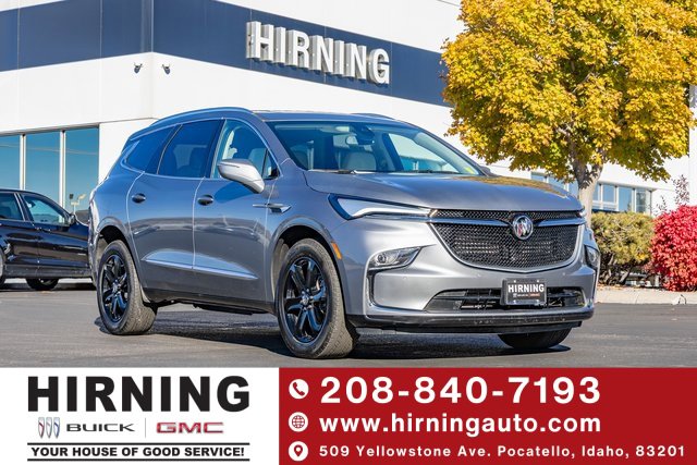 2024 Buick Enclave Essence's photo