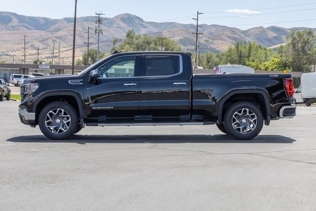 2026 Gmc Sierra 1500 SLT photo 3