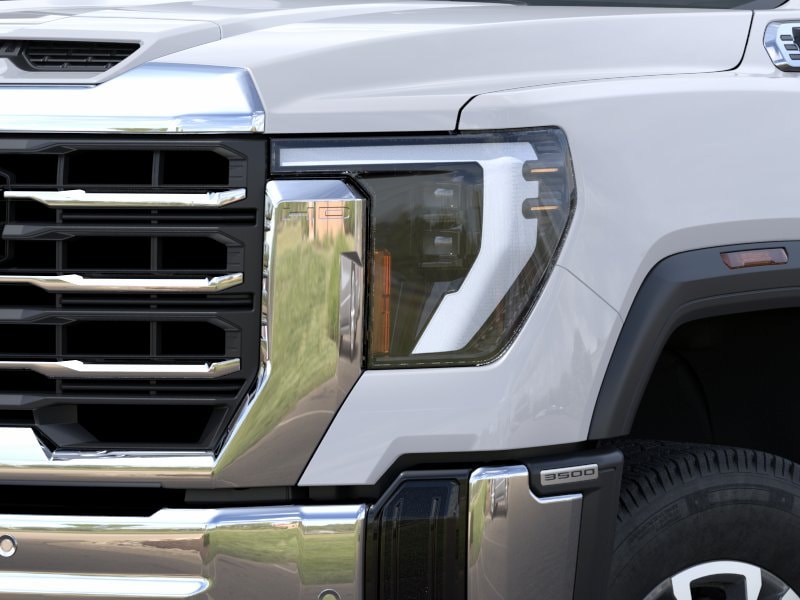 2026 GMC Sierra 3500HD SLT - Photo 10
