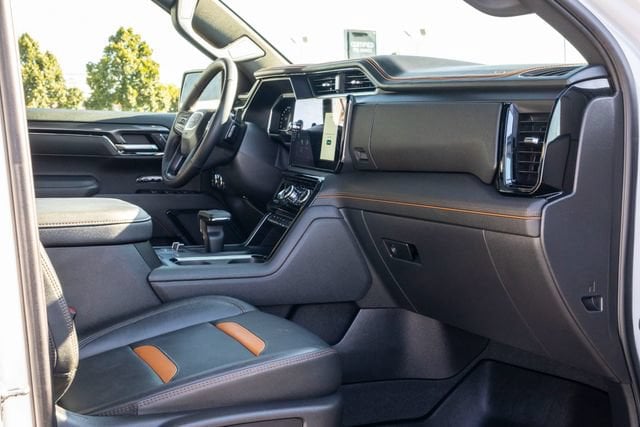 2025 GMC Sierra 1500 AT4 - Photo 23
