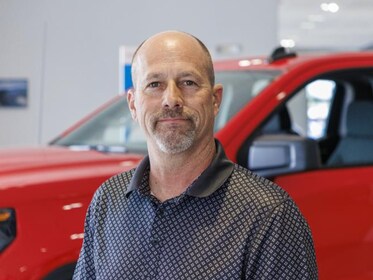 Staff member Jared Jones from ID_f2a0c492fe7e