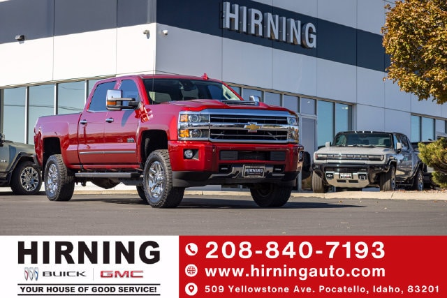  2018 Chevrolet Silverado 3500HD High Country Crew Cab 4WD   