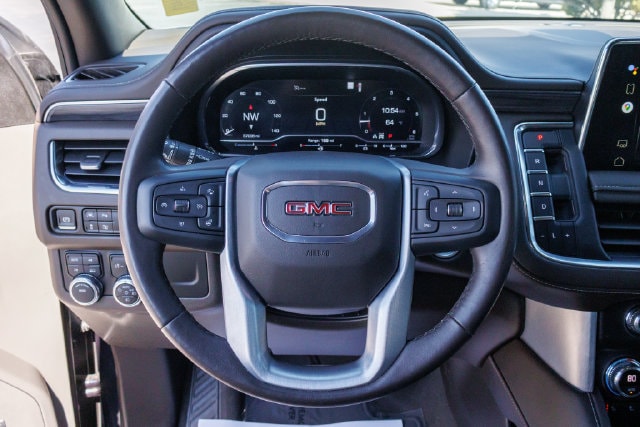 2022 GMC Yukon SLT - Photo 18