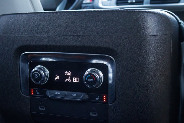 2022 GMC Yukon SLT - Photo 25