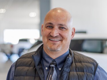 Staff member Brett Smith from ID_8e955bfebb0e