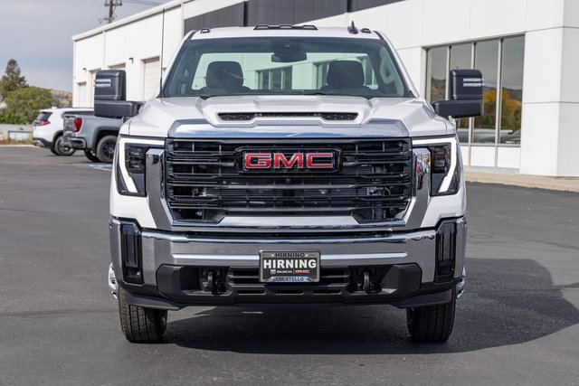 2026 Gmc Sierra 3500 HD Pro photo 2