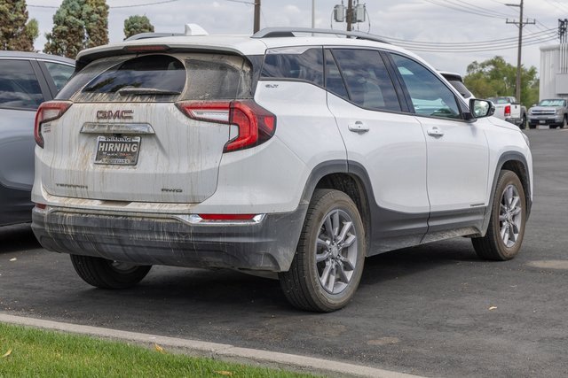 2023 Gmc Terrain SLT photo 2