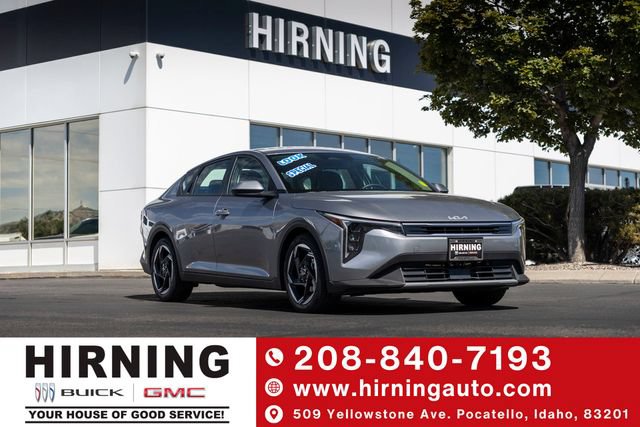 Gray 2025 Kia K4 Sedan Front-Wheel Drive