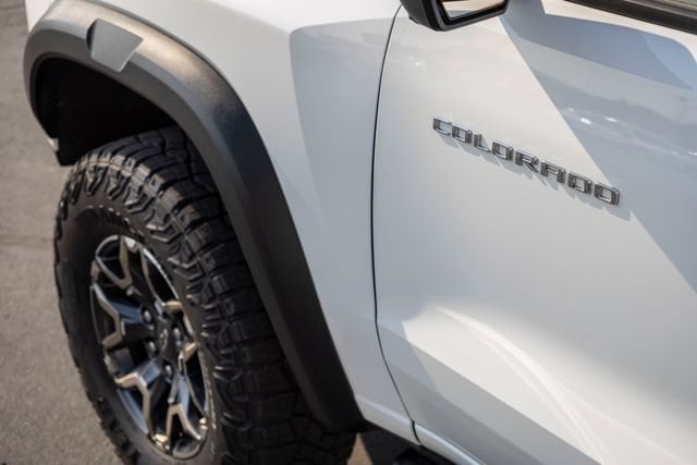 2024 Chevrolet Colorado ZR2 - Photo 44
