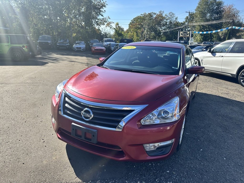 2014 Nissan Altima 2.5 S photo 2