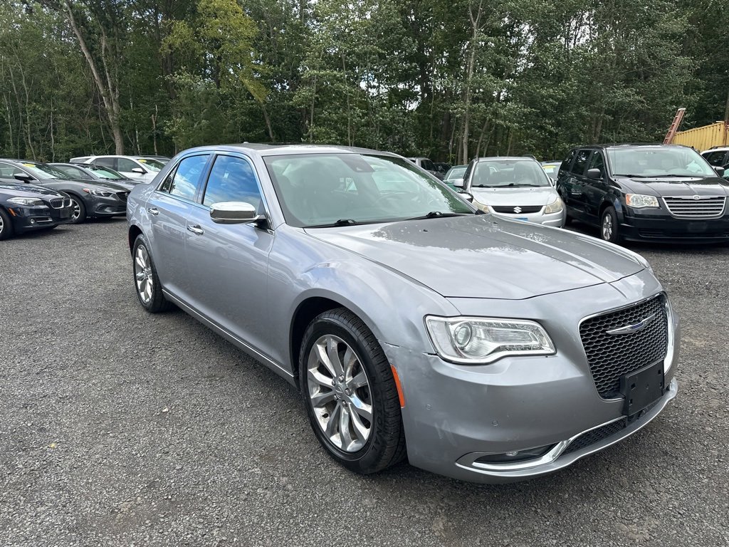 2018 Chrysler 300 Limited photo 3