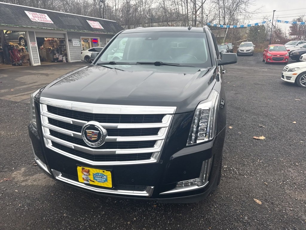 Used 2015 Cadillac Escalade ESV Luxury SUV