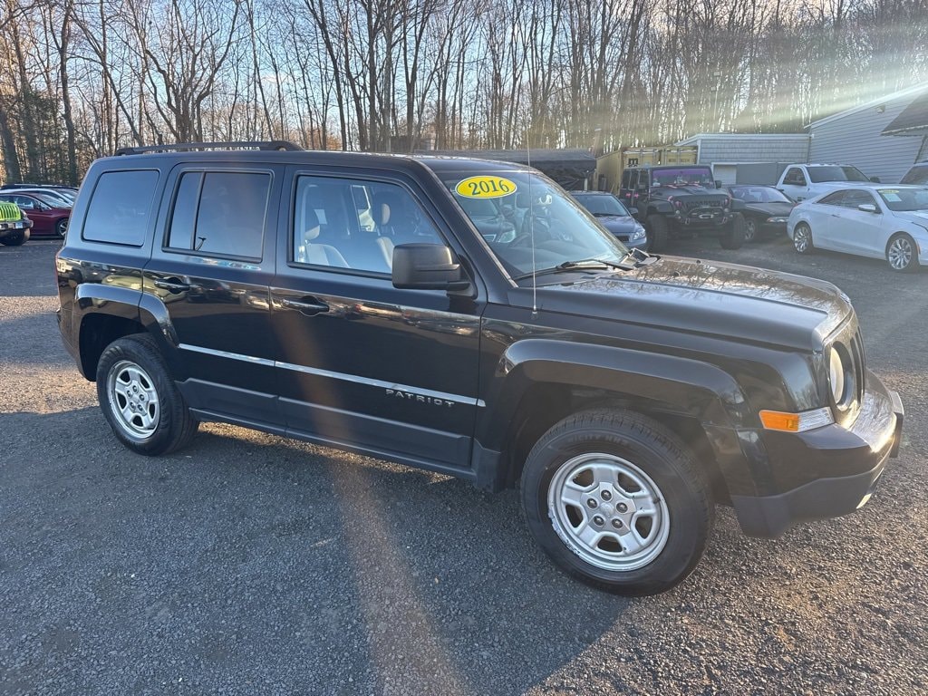 Used 2016 Jeep Patriot Sport SUV