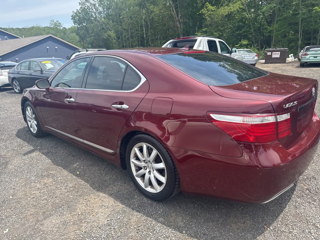 2007 Lexus LS 460 photo 3