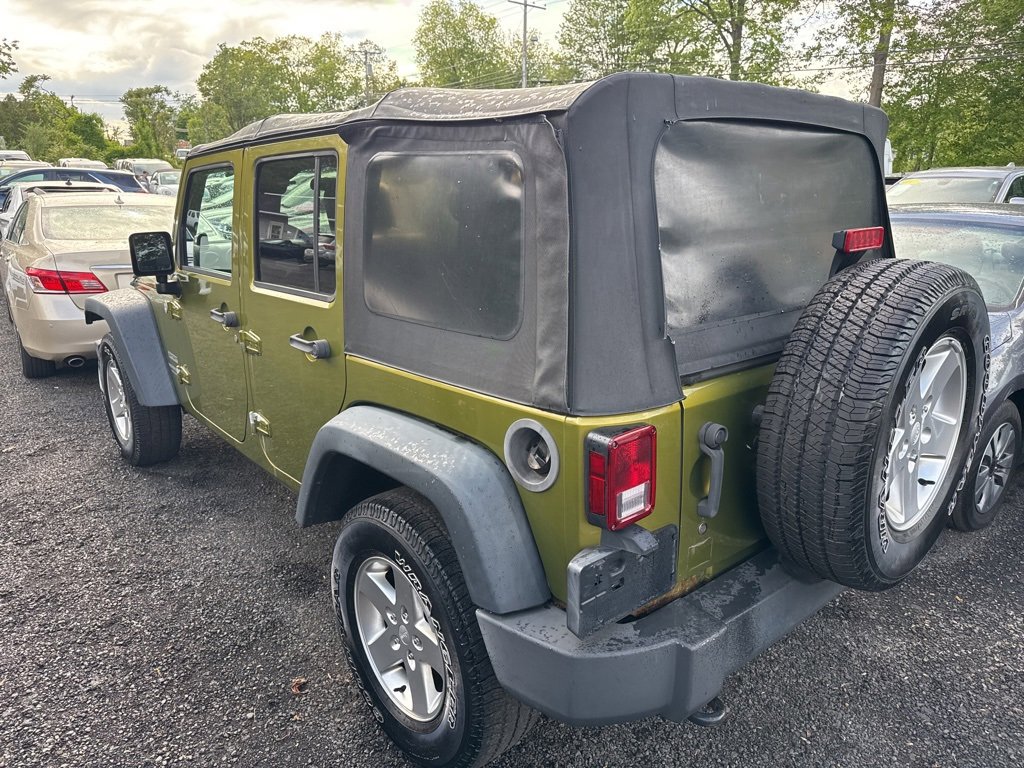 2010 Jeep Wrangler Unlimited Sport photo 2