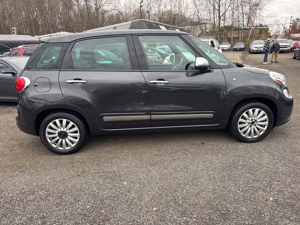 2016 Fiat 500L Lounge photo 4