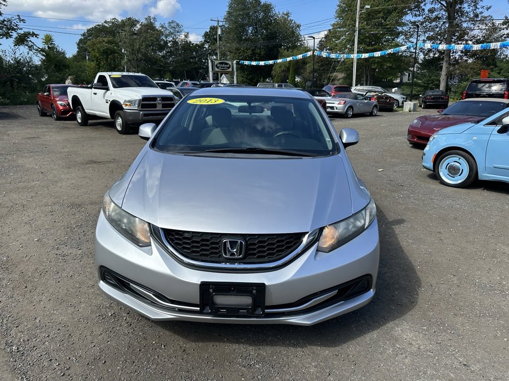 2013 Honda Civic LX photo 2