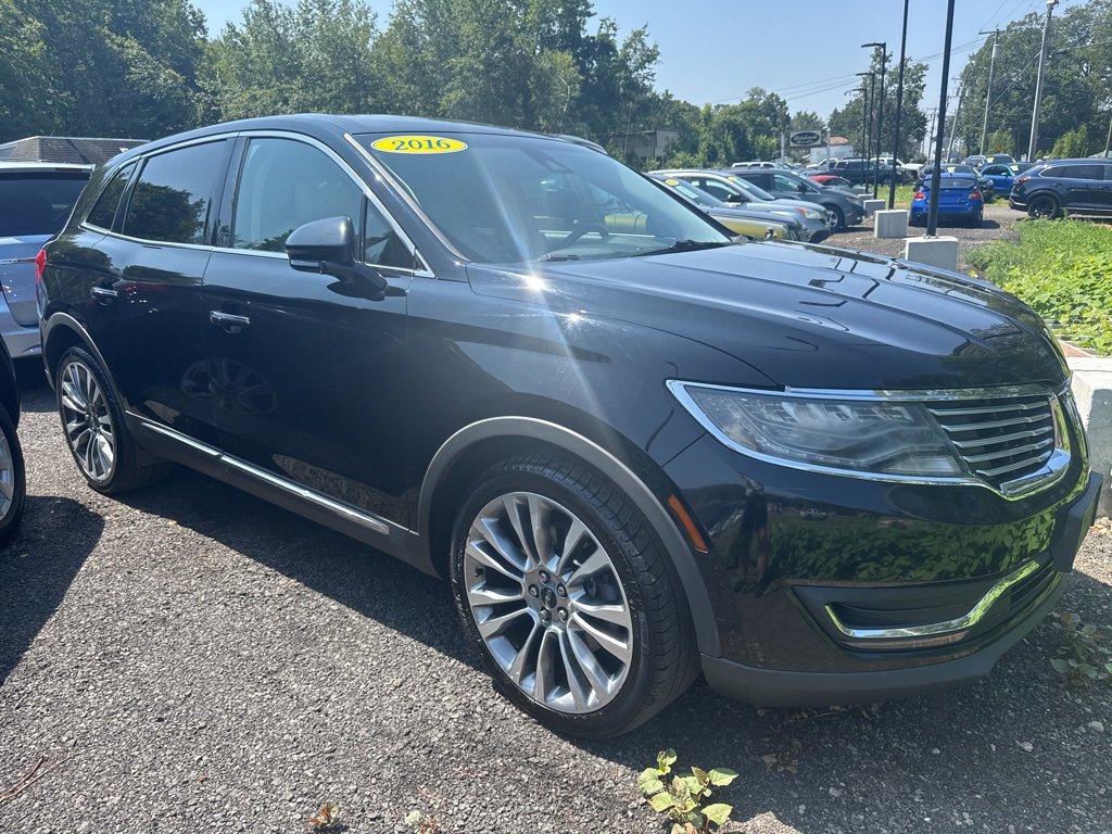 2016 Lincoln MKX Reserve photo 2
