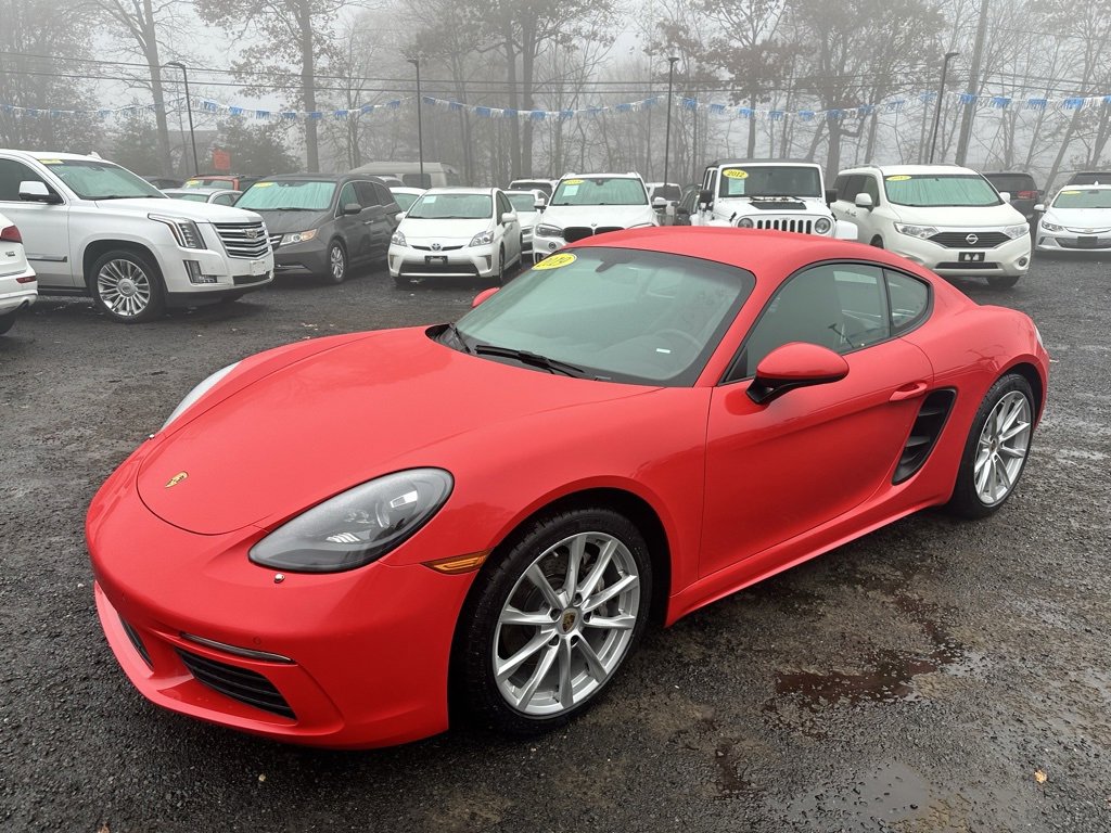 2019 Porsche Cayman Base photo 2