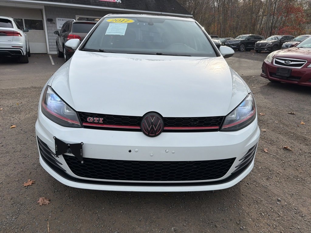 Used 2017 Volkswagen Golf GTI SE Hatchback
