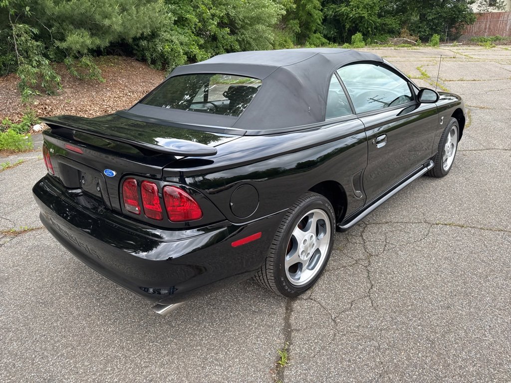 1997 Ford Mustang Cobra photo 4