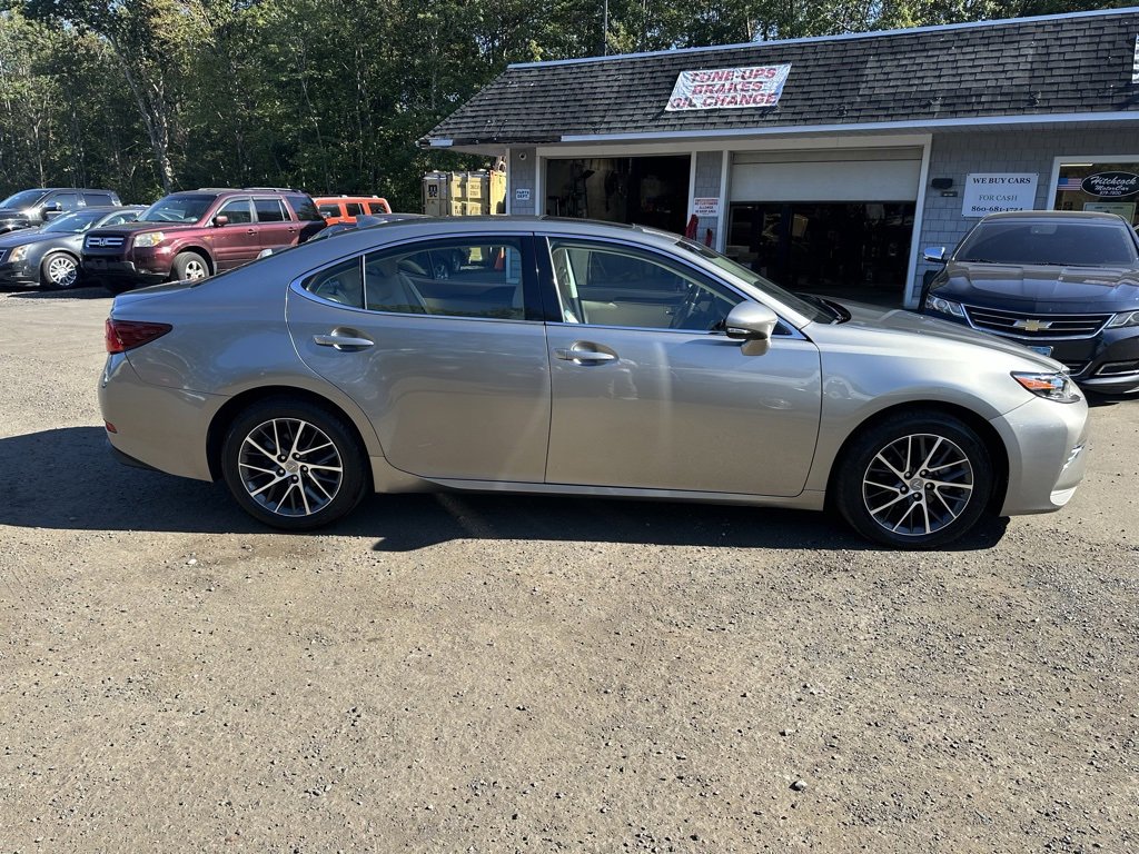 2018 Lexus ES 350 photo 4
