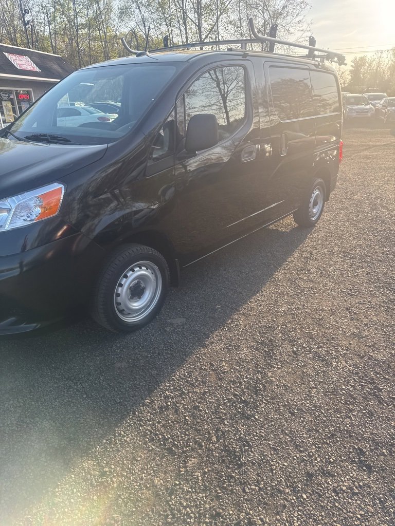 2020 Nissan NV200 S photo 2