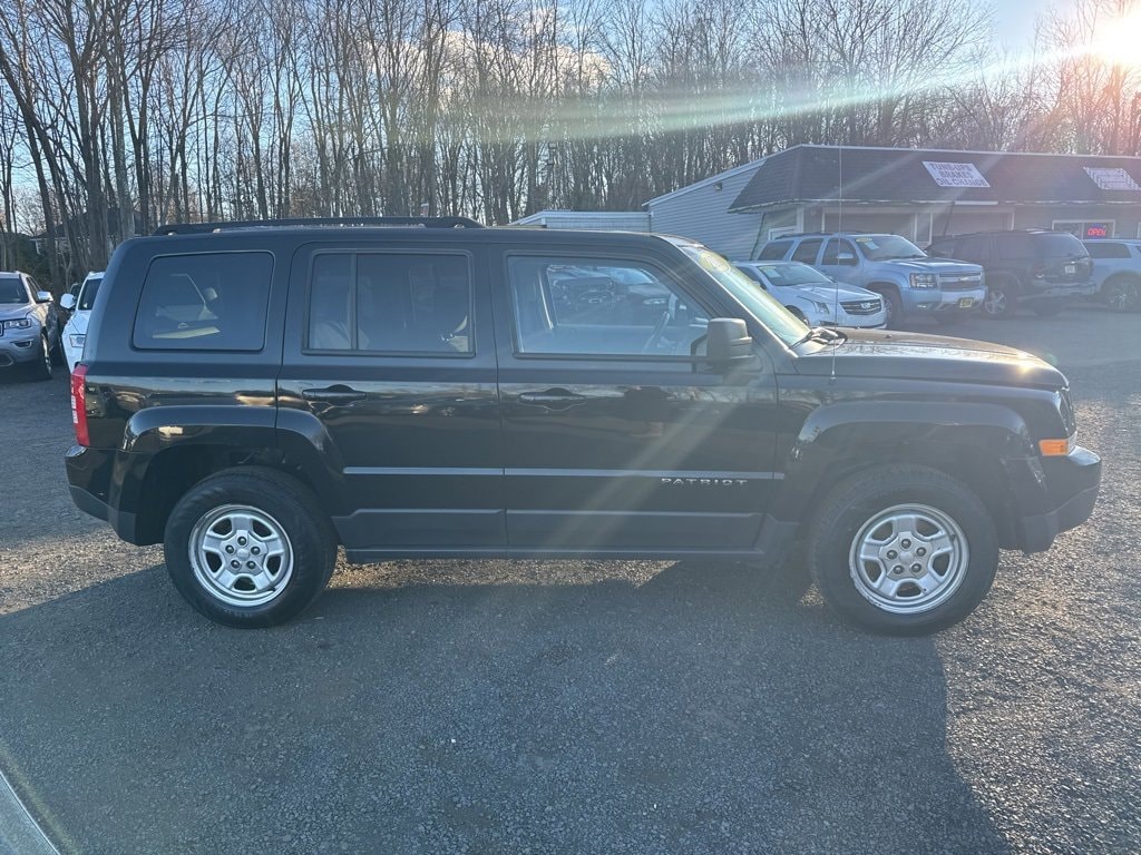 Used 2016 Jeep Patriot Sport SUV