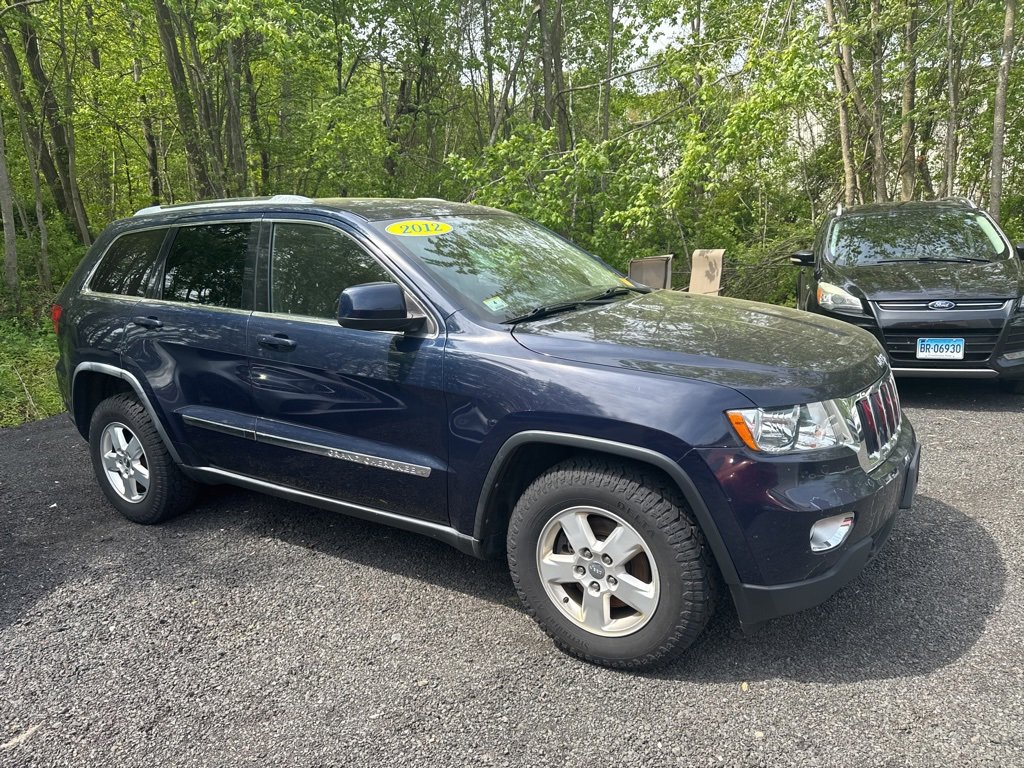 2012 Jeep Grand Cherokee Laredo photo 2
