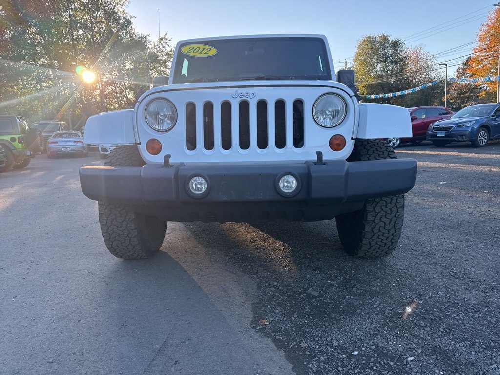 2012 Jeep Wrangler Unlimited Arctic photo 4