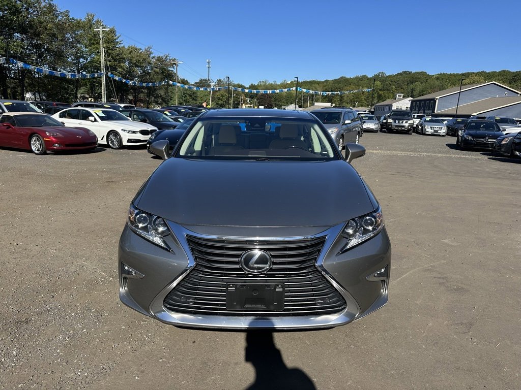 2018 Lexus ES 350 photo 2
