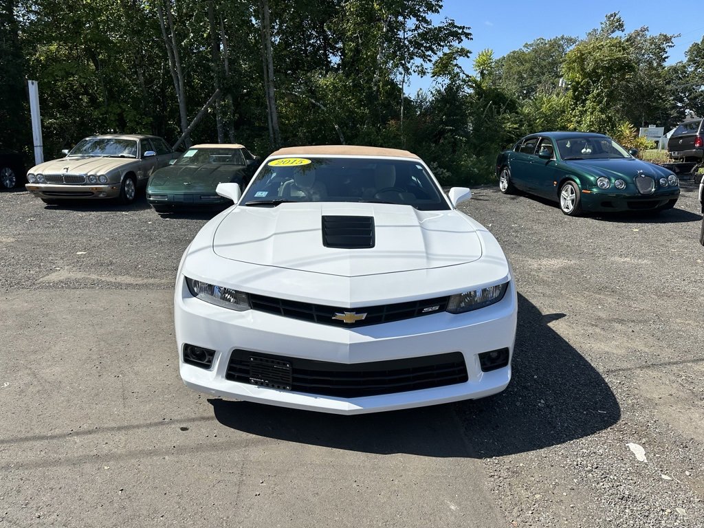2015 Chevrolet Camaro SS photo 2