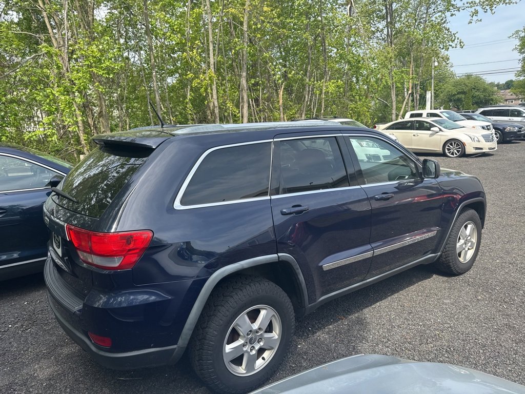2012 Jeep Grand Cherokee Laredo photo 4