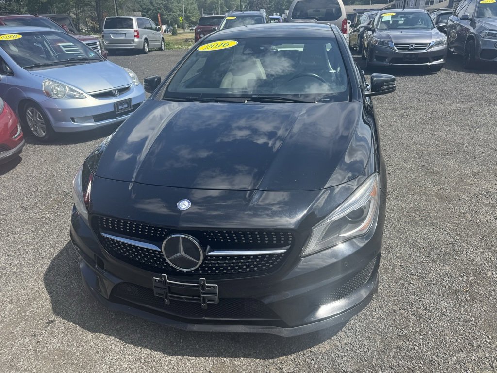 2016 Mercedes Benz CLA 250 4MATIC photo 3