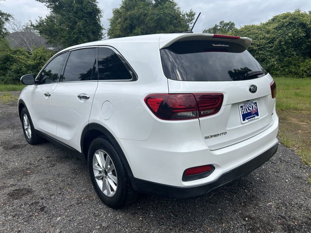 Used 2020 Kia Sorento LX with VIN 5XYPG4A34LG711810 for sale in Deridder, LA