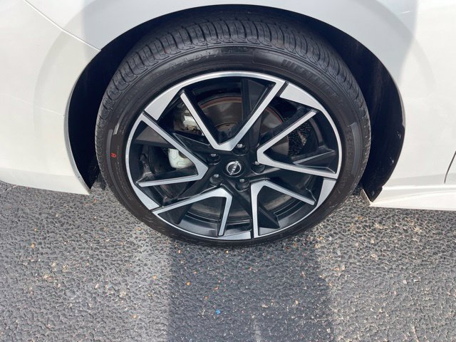 Used 2024 Nissan Sentra SR Sedan