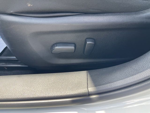 2025 Nissan Altima SV - Photo 14