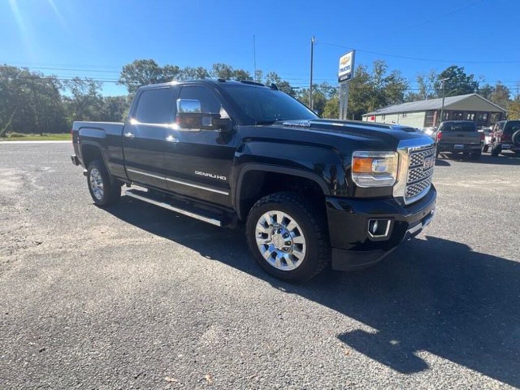 Used 2019 GMC Sierra 2500HD Denali Truck