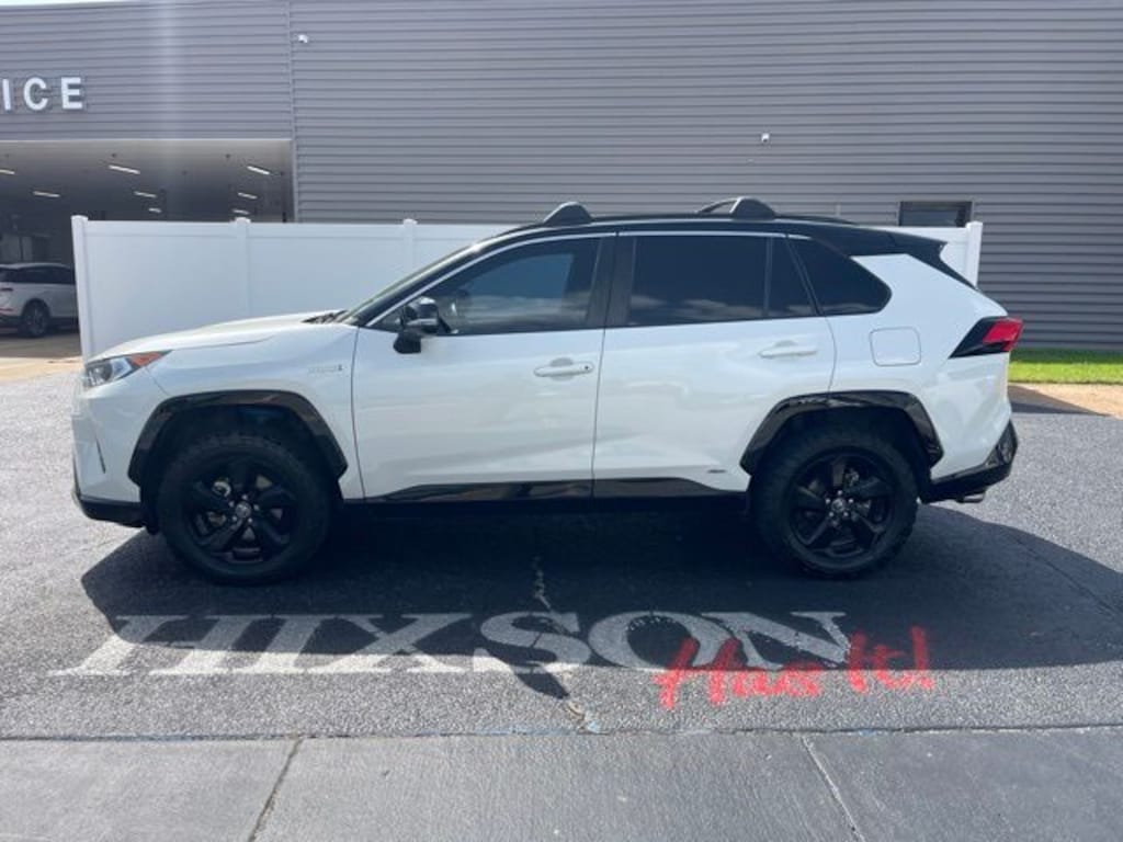 Used 2020 Toyota RAV4 Hybrid XSE SUV
