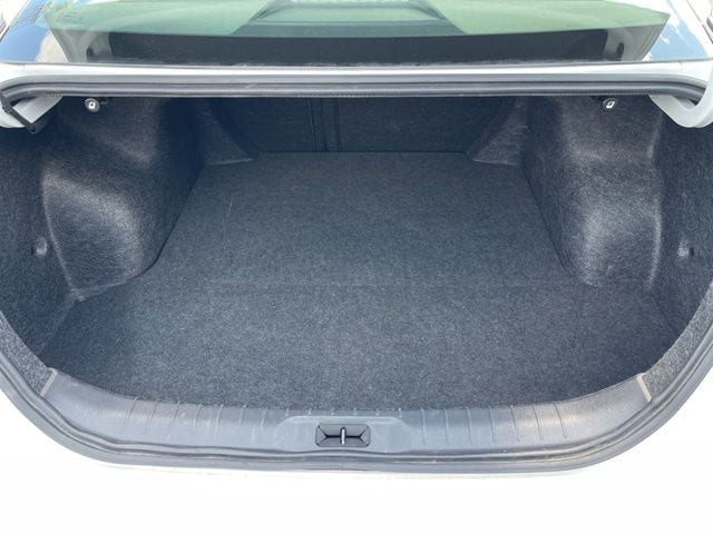 2025 Nissan Altima SV - Photo 31