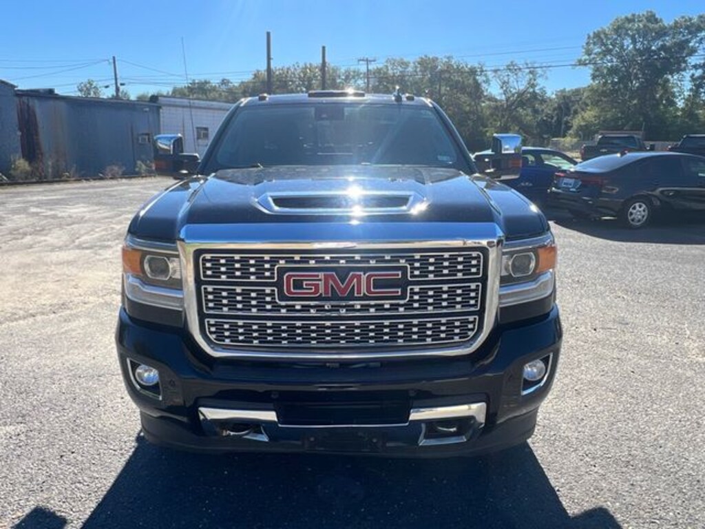 Used 2019 GMC Sierra 2500HD Denali Truck