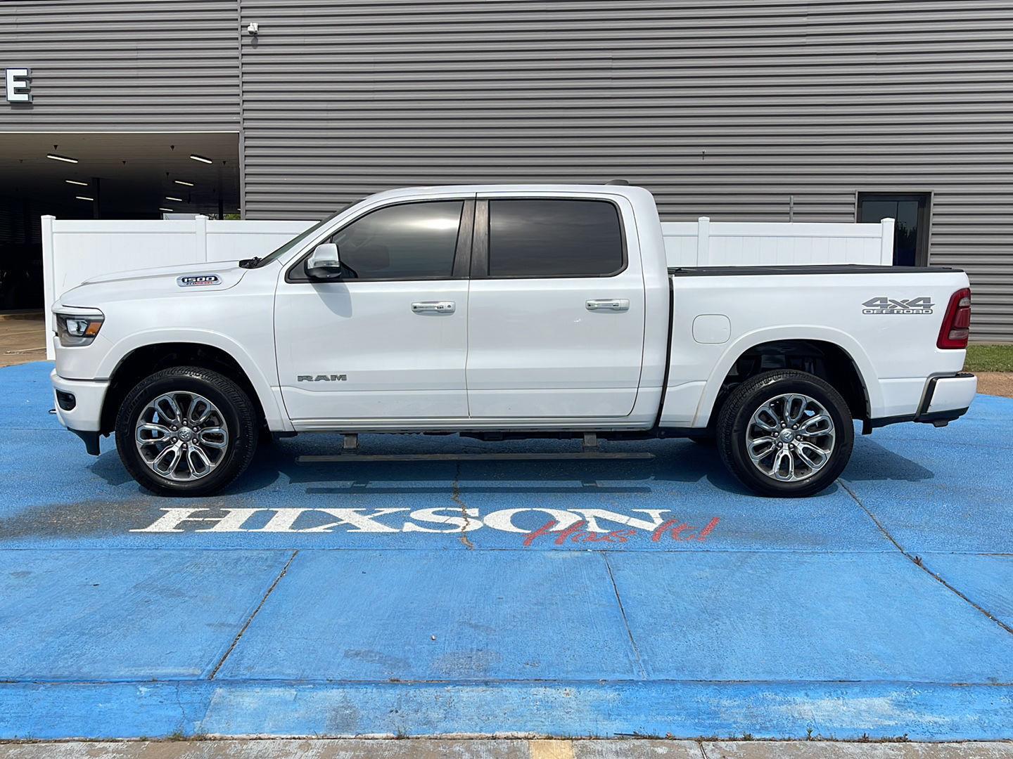2022 RAM 1500 Laramie 4x4 Crew Cab 5'7's photo