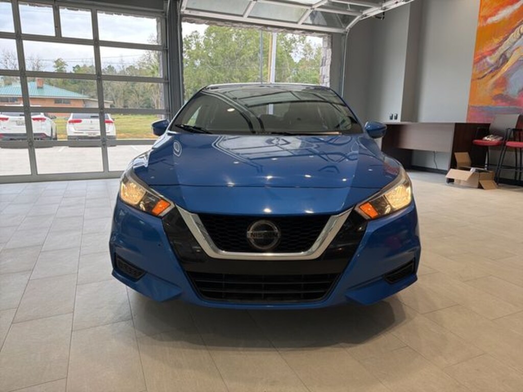 Used 2021 Nissan Versa 1.6 SV Sedan
