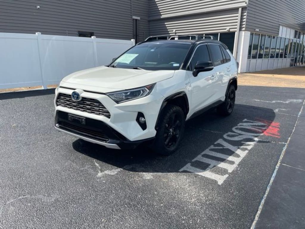 Used 2020 Toyota RAV4 Hybrid XSE SUV