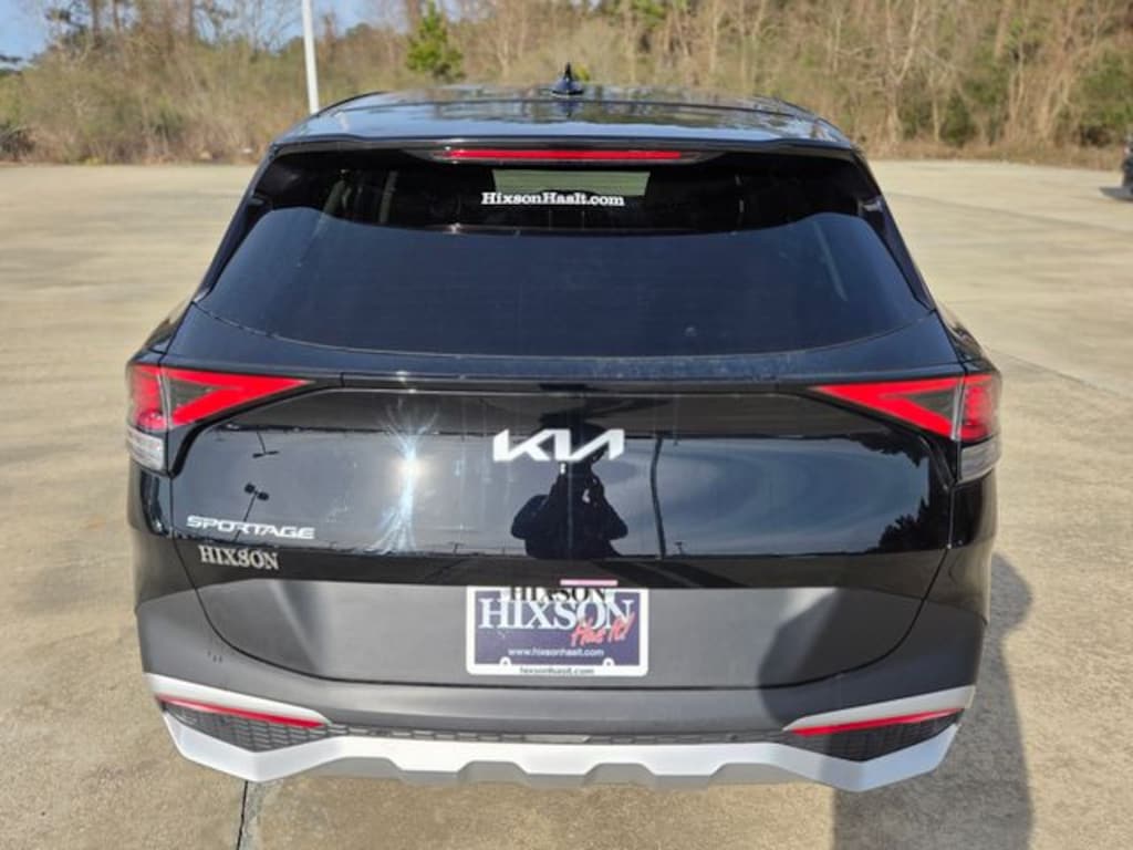 Used 2025 Kia Sportage EX SUV