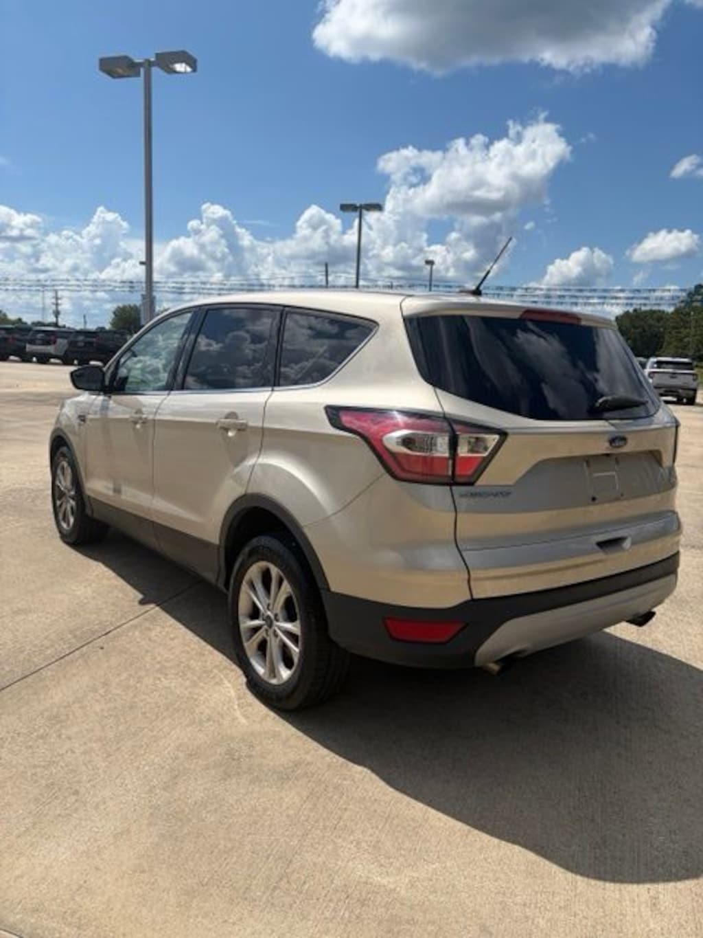 Used 2017 Ford Escape SE SUV