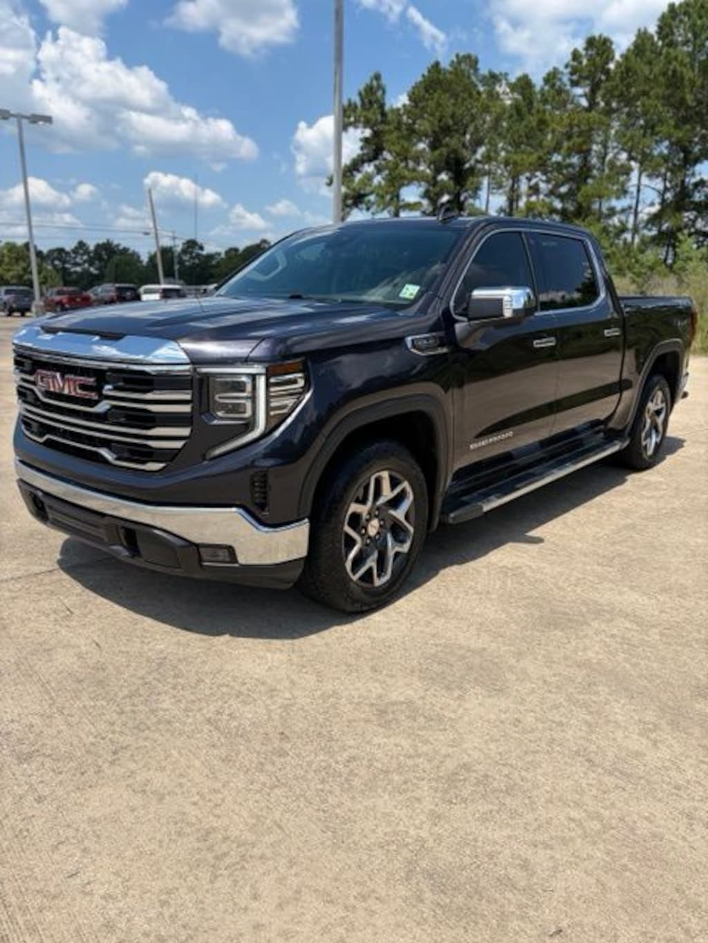 Used 2024 GMC Sierra 1500 SLT Truck