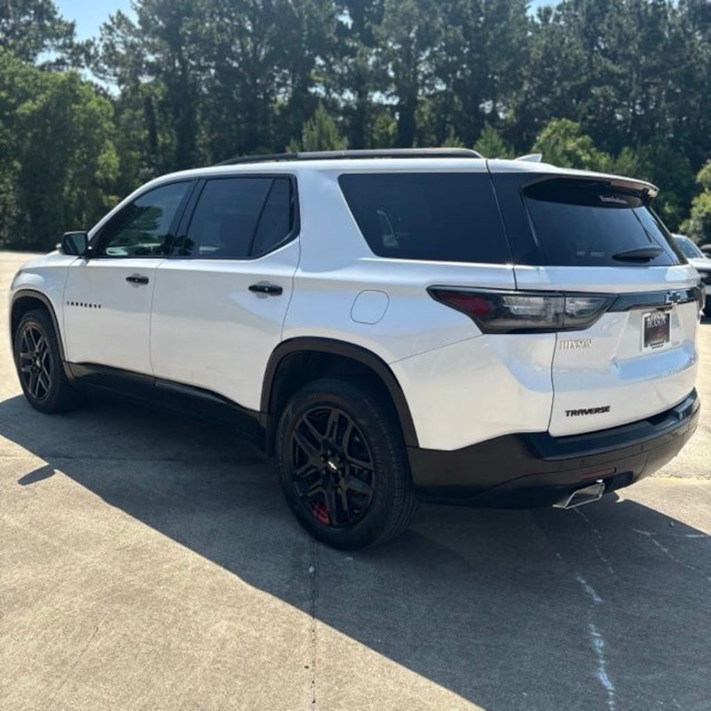 Used 2021 Chevrolet Traverse Premier SUV
