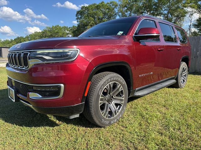 2022 Jeep Wagoneer Series III's photo
